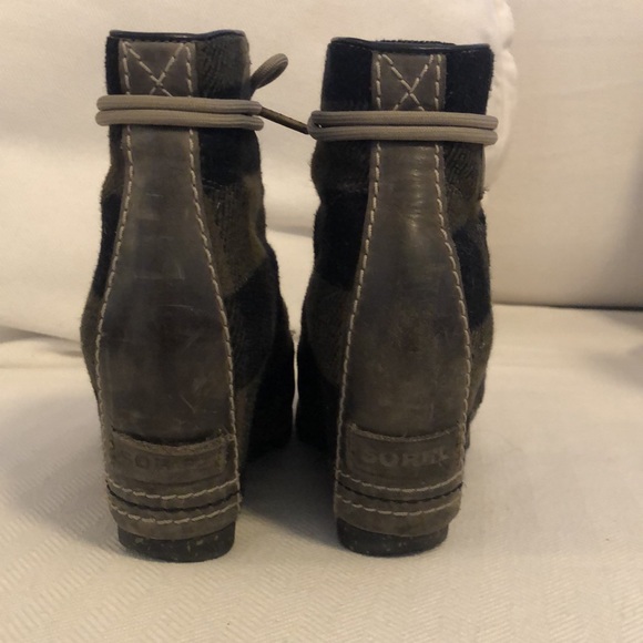 Sorel pdx green plaid wedge boots size 5.5/6 - Picture 3 of 9